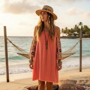 Umgee Coral Cold Shoulder Dress with Crochet Detail Size Med NWT